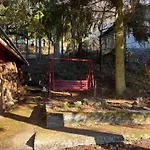 Chalet Jobb, Mint Otthon *